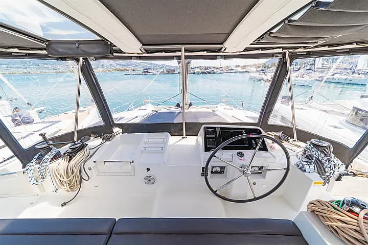 Lagoon 450 Fly in Preveza Main Port - Photo 3
