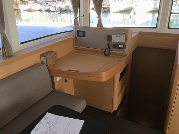 Lagoon 42 in Martinique / Le Marin - Photo 3