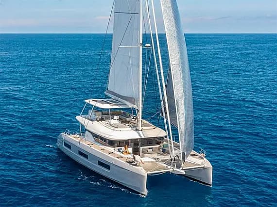Lagoon 60 in Guadeloupe / Pointe-à-Pitre / Marina Bas-du-Fort - Photo 1