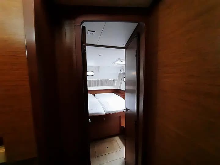 Lagoon 42 in Sicily / Furnari / Marina Portorosa - Photo 3