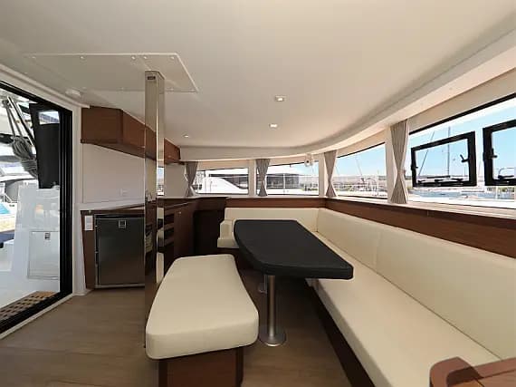 Lagoon 42 in Sukošan / D-Marin Dalmacija Marina - Photo 3