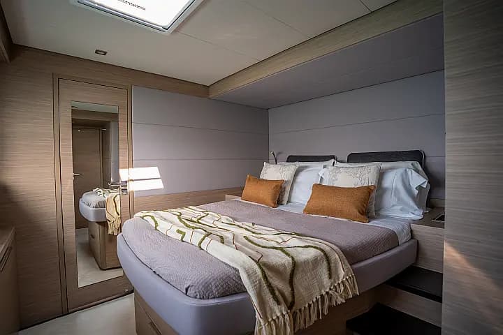 Lagoon 55 in Sicily / Capo d'Orlando Marina - Photo 5