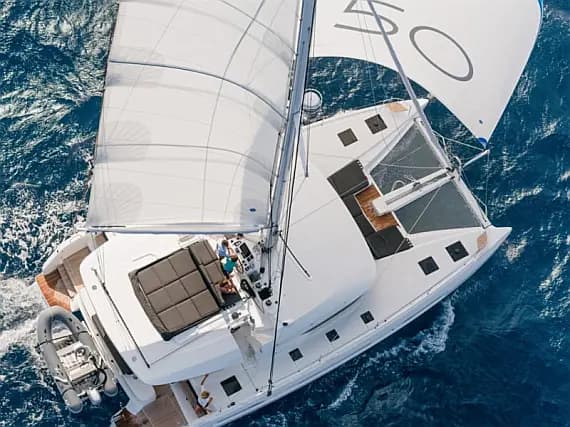 Lagoon 50 in Sicily / Capo d'Orlando Marina - Photo 1