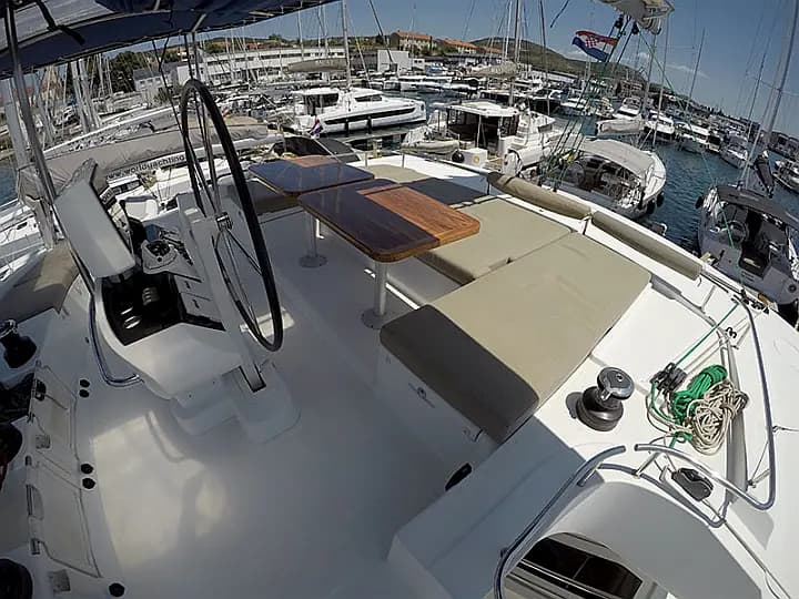 Lagoon 52 in Šibenik / D-Marin Marina Mandalina - Photo 5