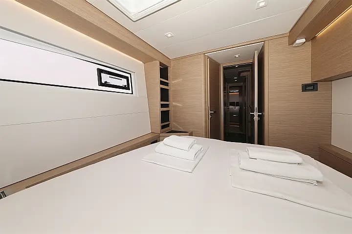 Lagoon 51 in Sukošan / D-Marin Dalmacija Marina - Photo 5
