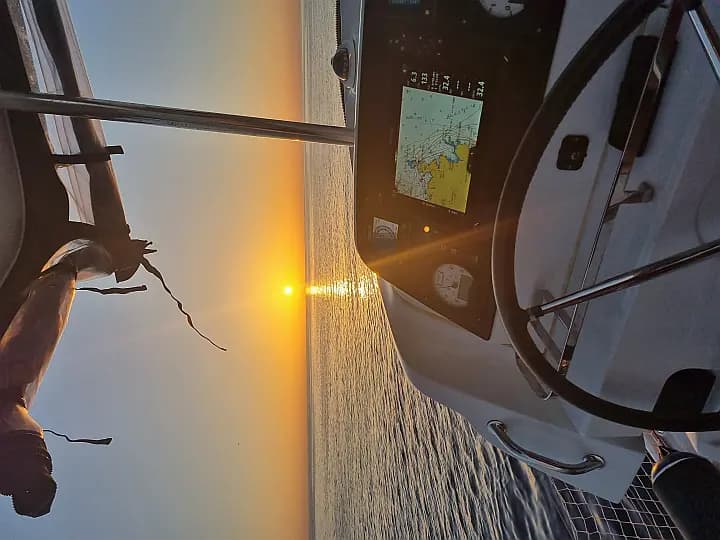 Lagoon 42 in Sardinia / Olbia / Marina Golfo Cugnana - Photo 4