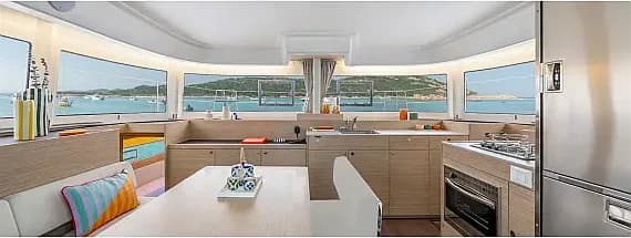 Lagoon 38 in Porto Heli - Photo 2