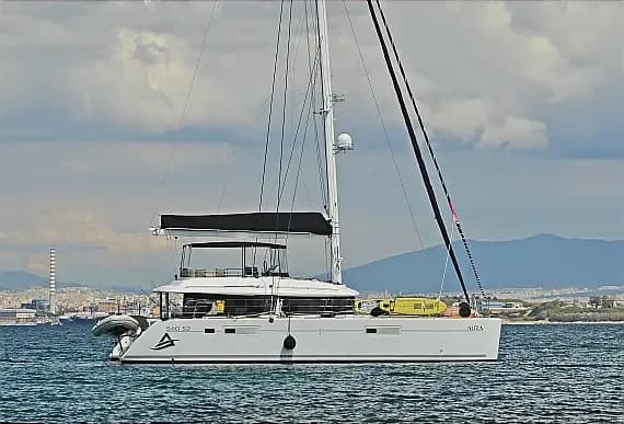 Lagoon 560 S2 in Athens / Alimos Marina - Photo 1