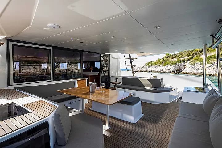 Dufour 48 Cat in Ibiza / Sant Antoni de Portmany Port - Photo 4