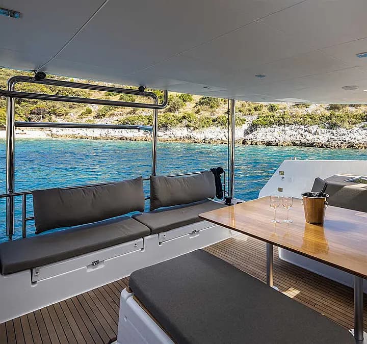 Dufour 48 Cat in Ibiza / Sant Antoni de Portmany Port - Photo 5