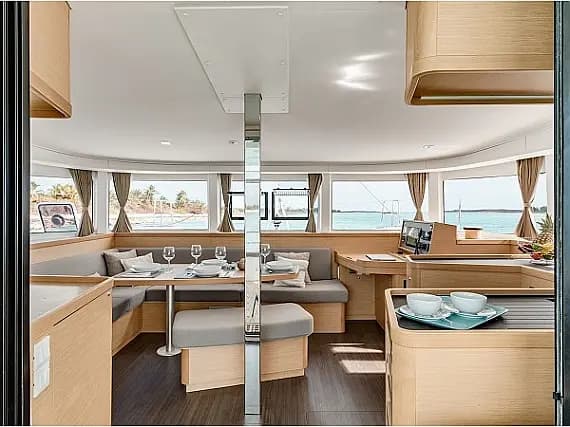 Lagoon 42 in Volos / Port of Volos - Photo 2