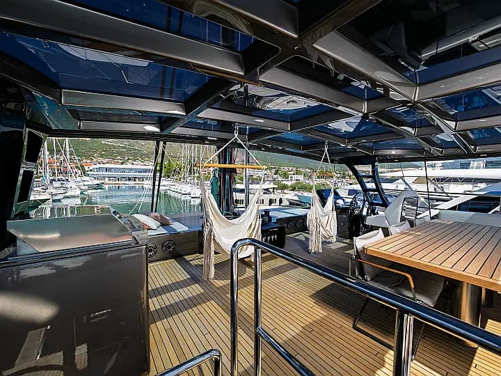 Sunreef 60 in Kaštel Gomilica / Marina Kaštela - Photo 4