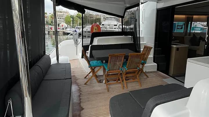 Lagoon 51 in Piraeus / Marina Zeas - Photo 5
