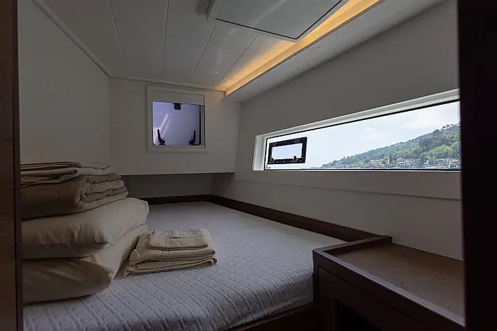 Lagoon 40 in Bocca di Magra - Photo 5