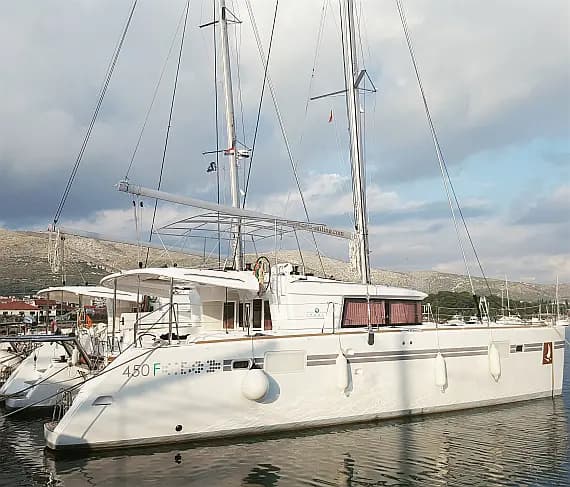 Lagoon 450 Fly in Trogir / SCT Marina Trogir - Photo 1