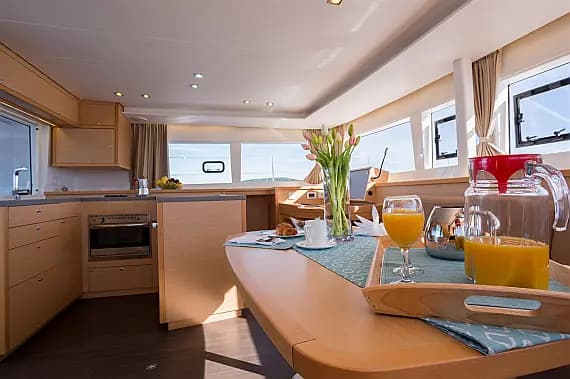 Lagoon 450 Fly in Trogir / SCT Marina Trogir - Photo 2