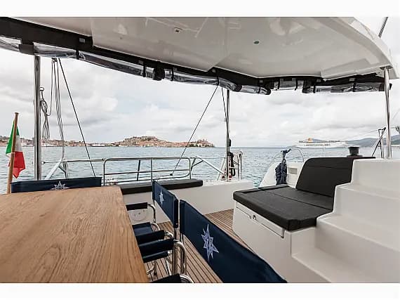 Lagoon 42 in Sicily / Capo d'Orlando Marina - Photo 2