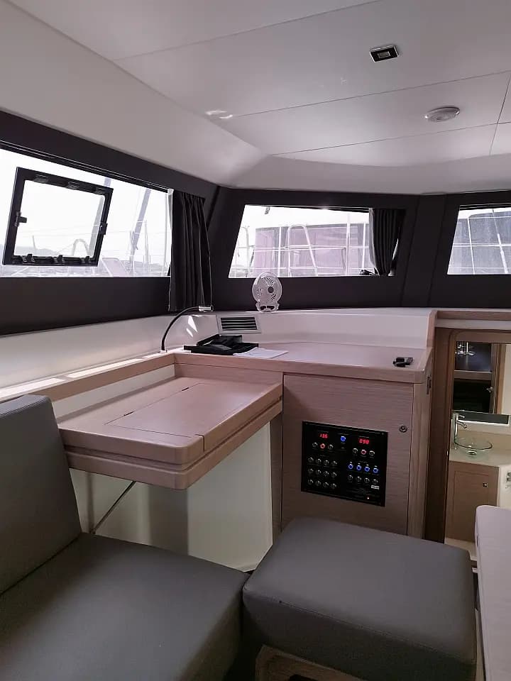 Dufour Catamaran 48 in Sardinia / Porto Rotondo / Punta Nuraghe - Photo 5