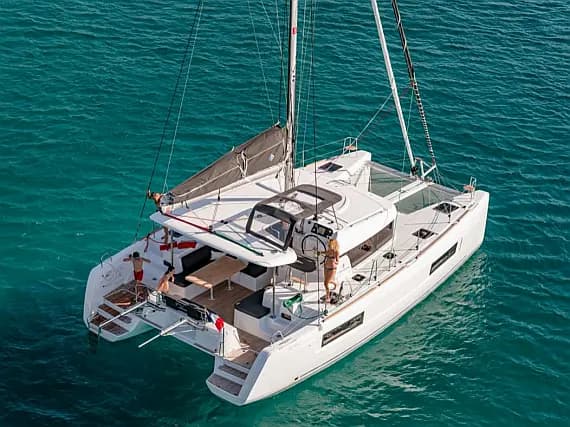 Lagoon 40 in Šolta / Rogač - Photo 1