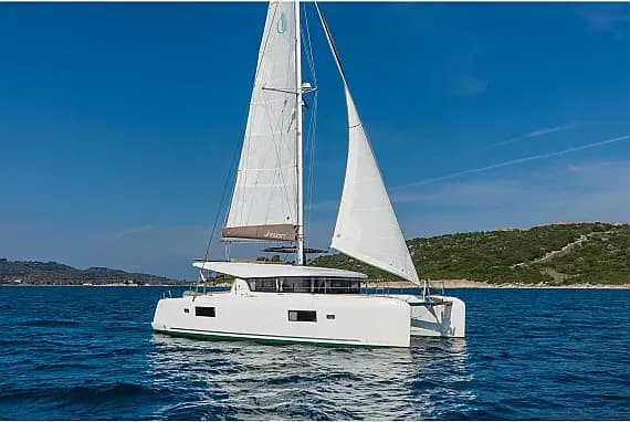 Lagoon 42 in Lefkada / Port of Lefkas - Photo 1