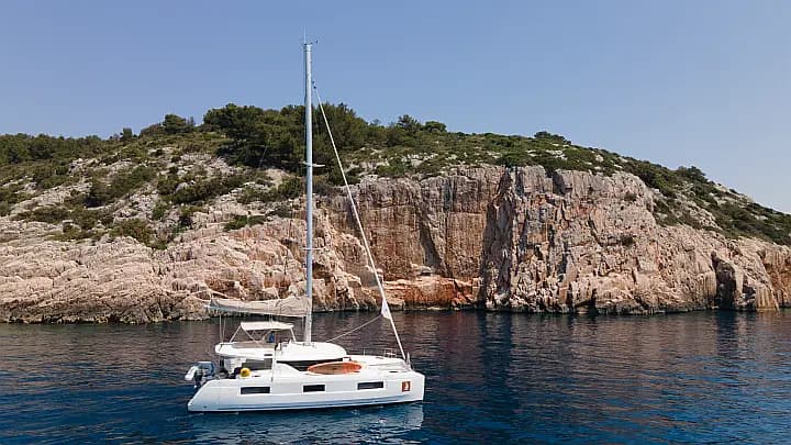 Lagoon 46 in Trogir / SCT Marina Trogir - Photo 4