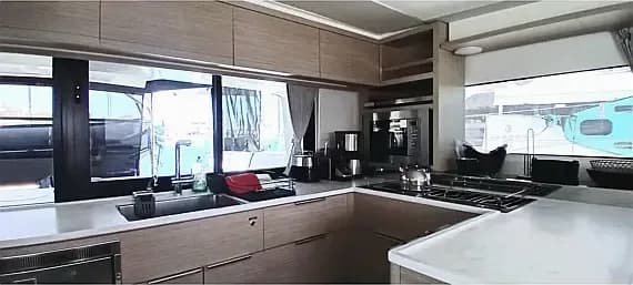Lagoon 46 in Skiathos - Photo 2