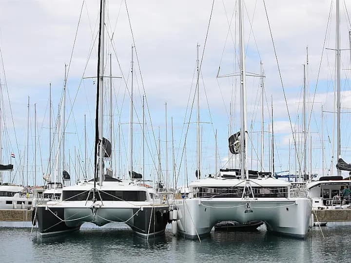 Lagoon 450 in Sukošan / D-Marin Dalmacija Marina - Photo 4
