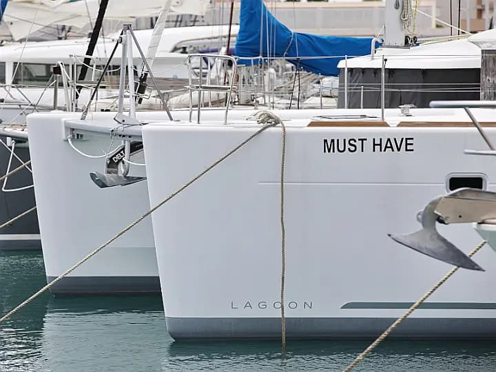 Lagoon 450 in Sukošan / D-Marin Dalmacija Marina - Photo 5