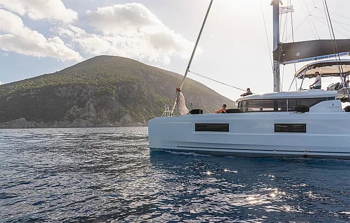 Lagoon 46 in Lefkada / Port of Lefkas - Photo 3