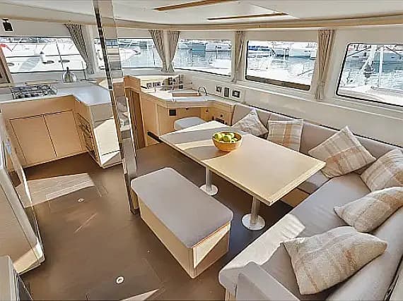 Lagoon 46 in Tivat / Porto Montenegro - Photo 2