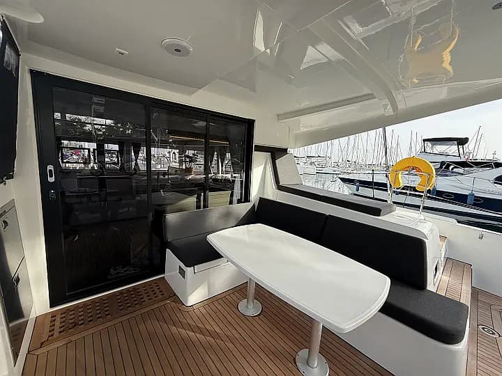 Lagoon 42 in Athens / Alimos Marina - Photo 3