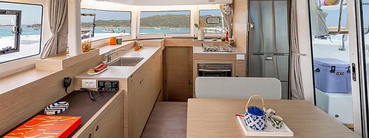 Lagoon 38 in Sardinia / Portisco / Cala dei Sardi - Photo 5