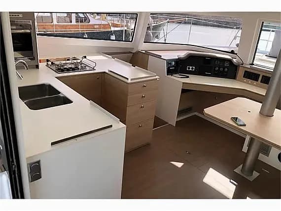 Bali 4.5 in Sicily / Palermo / Marina Villa Igiea - Photo 2