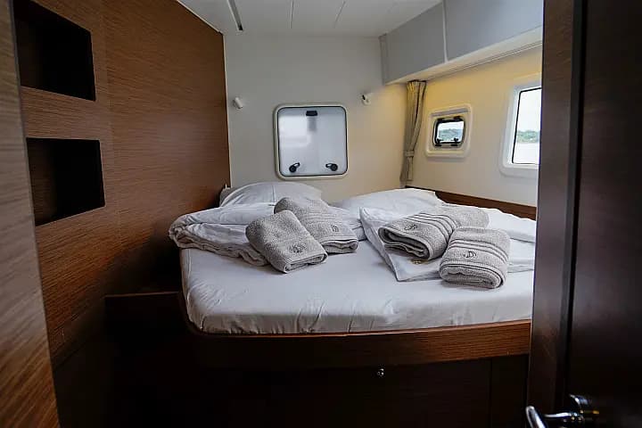 Lagoon 42 in Seget Donji / Marina Baotić - Photo 3