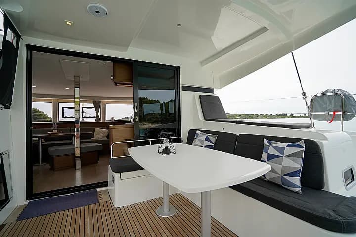 Lagoon 42 in Seget Donji / Marina Baotić - Photo 5