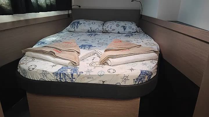 Astréa 42 in Fethiye / Yacht Classic Hotel - Photo 2