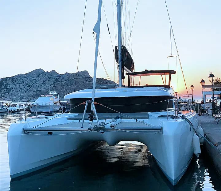 Lagoon 42 in Athens / Alimos Marina - Photo 4