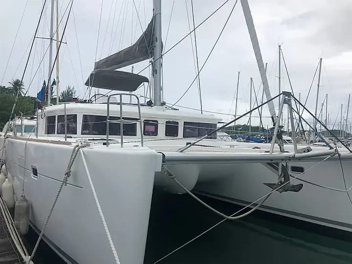 Lagoon 450 in Martinique / Le Marin - Photo 3