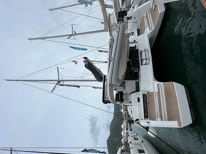 Lagoon 42 in Salerno / Marina d'Arechi - Photo 3