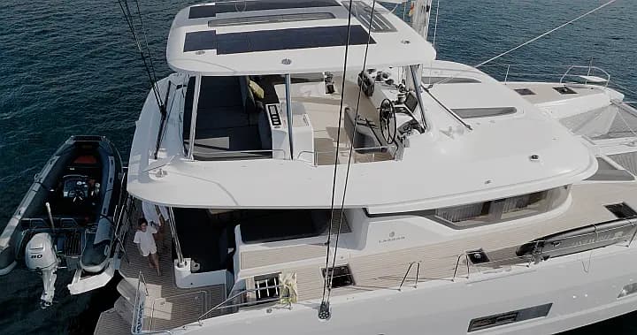 Lagoon 55 in Kaštel Gomilica / Marina Kaštela - Photo 4