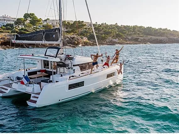 Lagoon 40 in Rhodes New Marina - Photo 1
