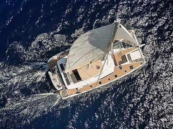 Alegria 67 in Cannes / IGY Vieux-Port de Cannes - image 1