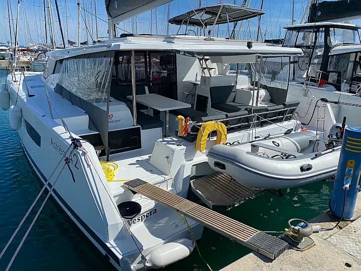 Astréa 42 in Sukošan / D-Marin Dalmacija Marina - Photo 5
