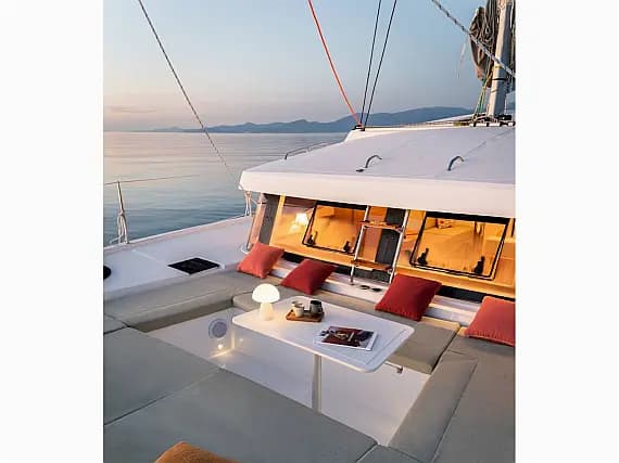 Bali Catsmart in Sardinia / Golfo Aranci / Mare Fun Charter & Marina - Photo 2