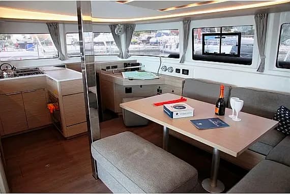 Lagoon 46 in Corfu / Mpenitses / Marina Benitses - Photo 2