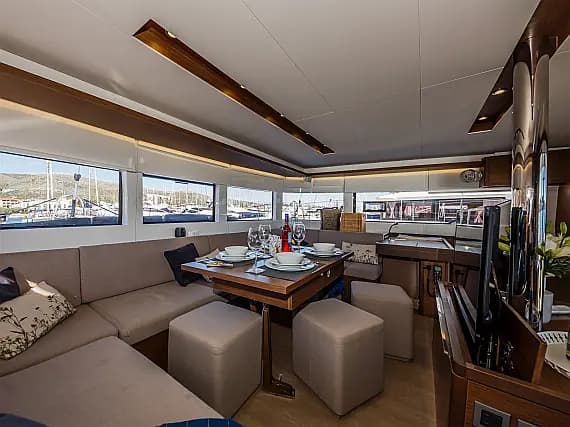 Lagoon 50 in Trogir / ACI Marina Trogir - Photo 3