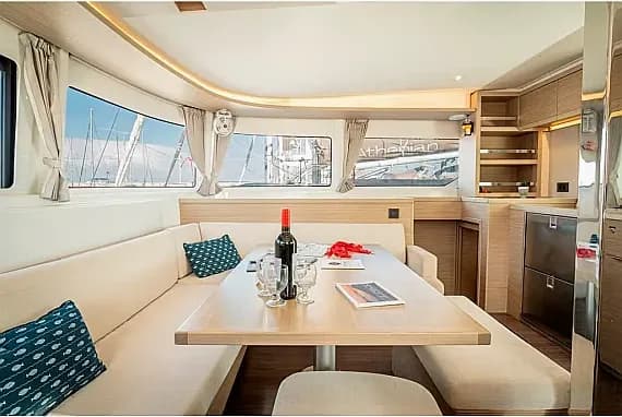 Lagoon 46 in Paros / Piso Livadi Port - Photo 2