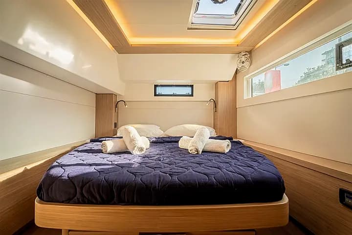 Lagoon 46 in Paros / Piso Livadi Port - Photo 3