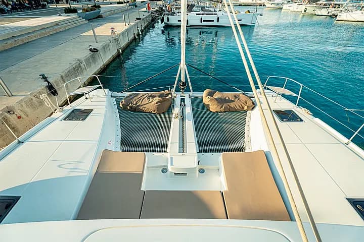 Lagoon 46 in Paros / Piso Livadi Port - Photo 5