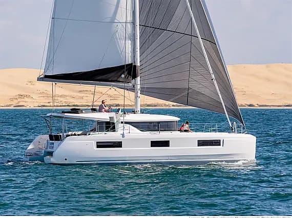Lagoon 46 in Guadeloupe / Pointe-à-Pitre / Marina Bas-du-Fort - Photo 1